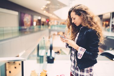 Beautiful woman in the shopping mall